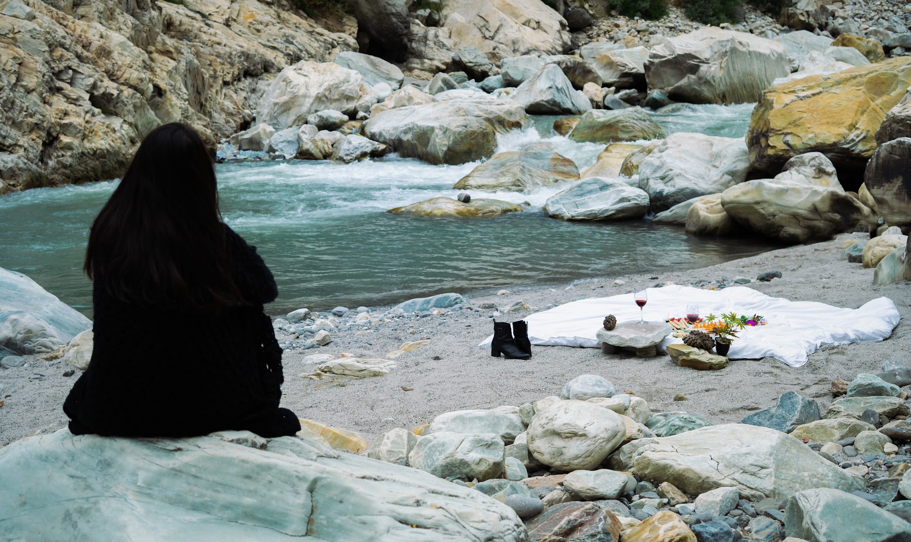 Picnic spot beside the clear river water